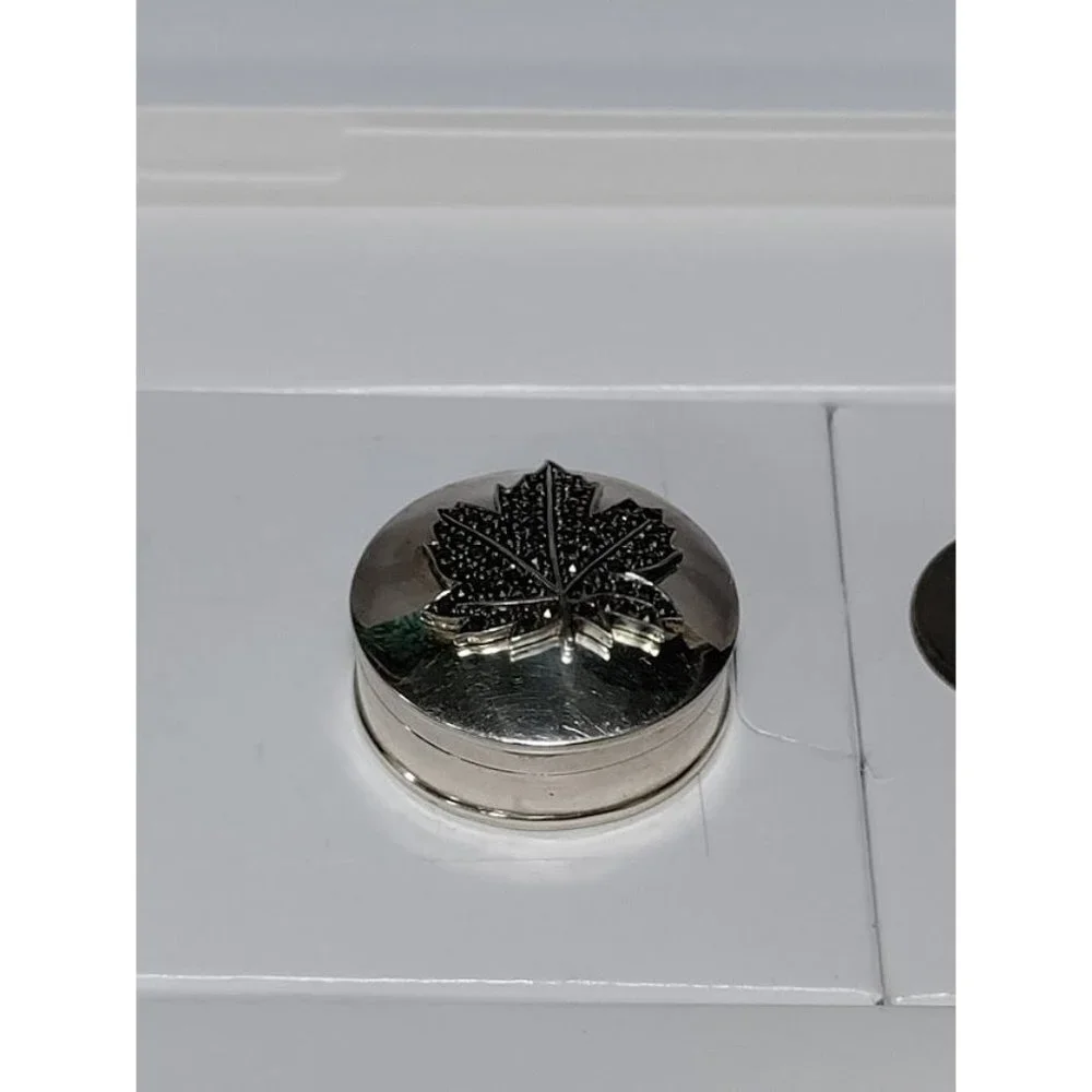 Vintage Sterling Silver Maple Marcasite Embossed Design Pewter Trinket Box Round - Picture 8 of 10
